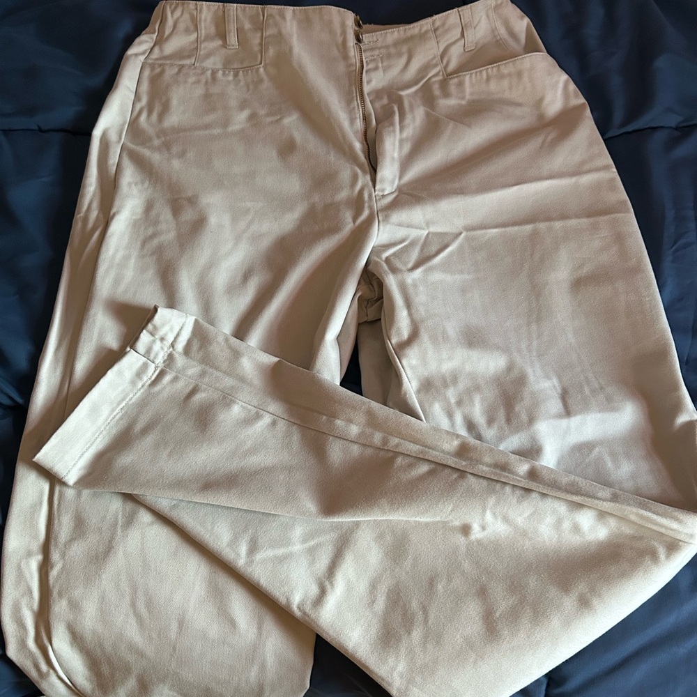 Eddie Bauer women's pants.
